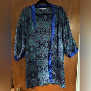 Vintage Victoria’s Secret Gold Label Silky Robe